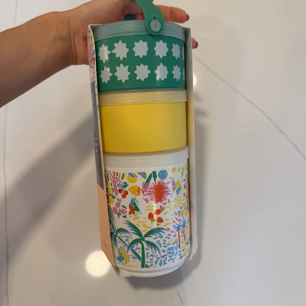 Roller Rabbit x Target Vacation Stackable Snacklebox - Picture 2 of 2